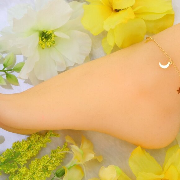 "Minimalist Anklet, Sleek & Modern Design, Women’s Fashion, YC110240-A - Picture 6 of 10